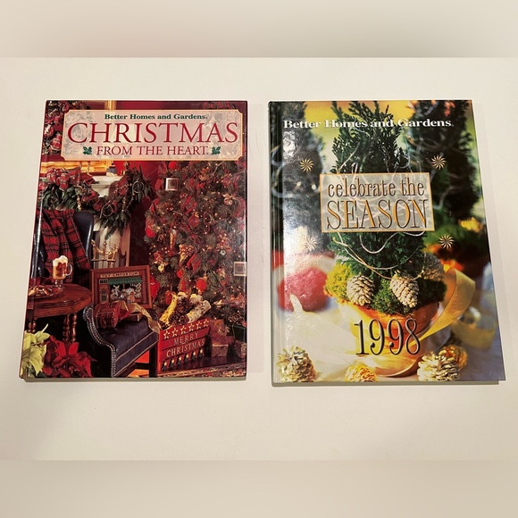 LOT OF 2 BETTER HOMES & GARDENS CHRISTMAS IDEA BOOKS. - Picture 1 of 16